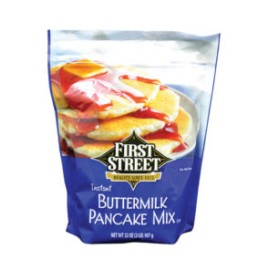 Harina para hot cakes sabor mantequilla First Street (2.27 kg)